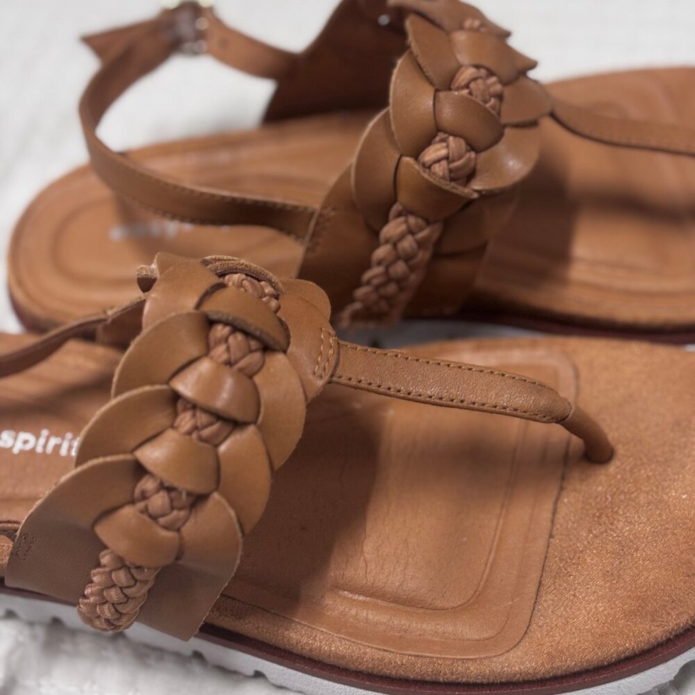 Brown Leather Thong Sandal, Easy Spirit, Size 6